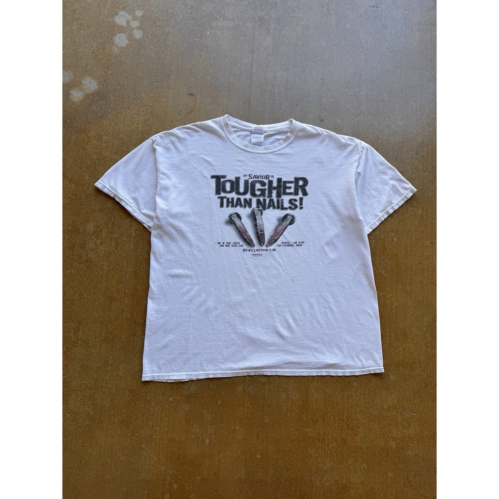 VTG 2000s Tougher Than Nails Jesus Cross Blood Quote Obscure T-Shirt Y2K (XL)